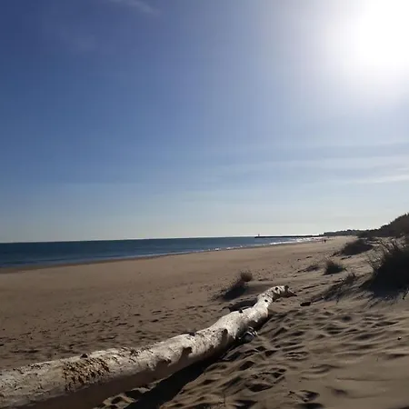 Naturiste Venus Panoramic View