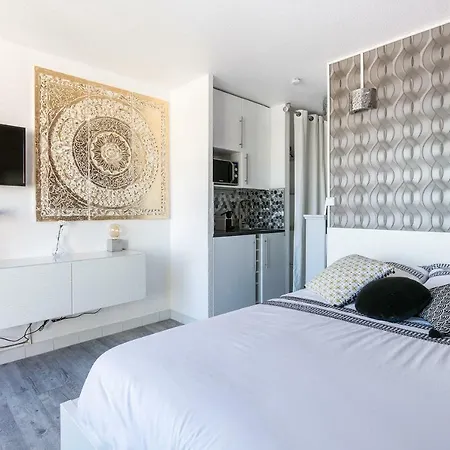 Naturiste Venus Panoramic View *